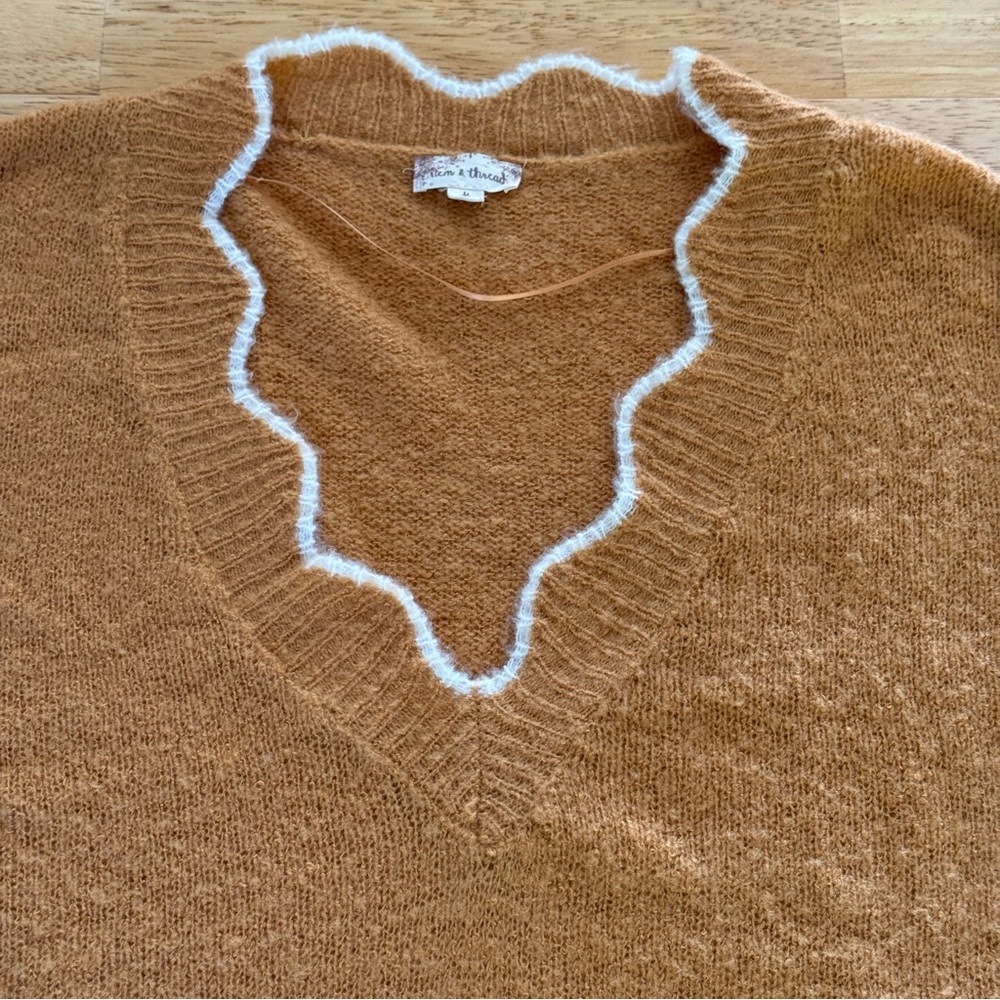 Hem & Thread Boho Scalloped Loose Knit V-Neck Sweater Gold Medium - Picture 3 of 10